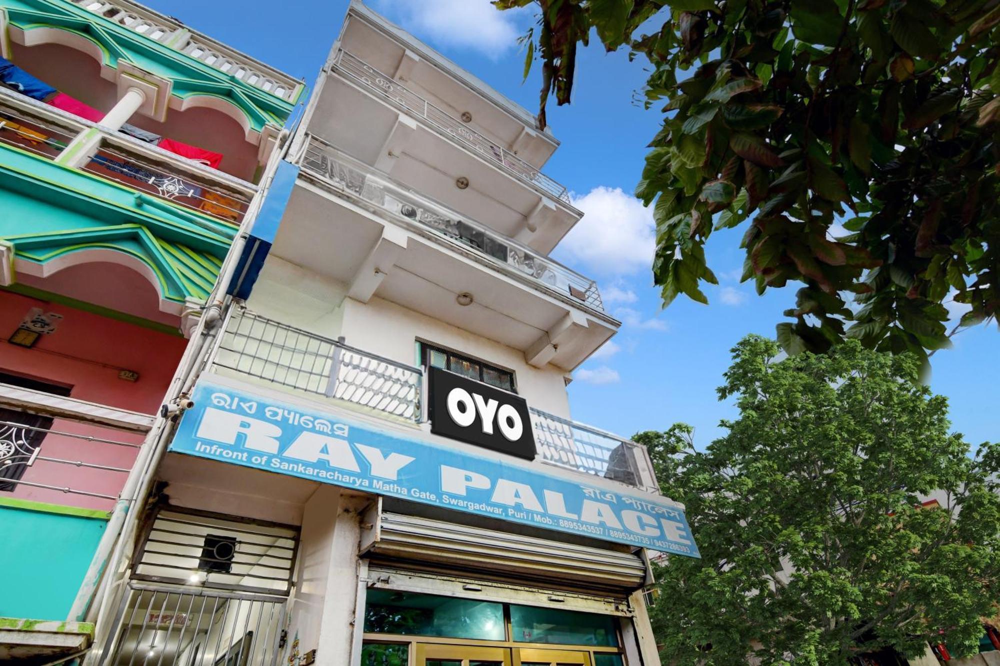 Spot On Ray Palace Hotel Пури Екстериор снимка